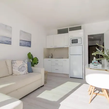 Carihuela Palace 912 By Ivi Real Estate Appartement Torremolinos